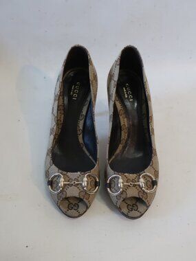 Women Gucci Beige, Brown GG Canvas Horsebit Peep Toe Pumps 37 1/2 EUR/US 7.5